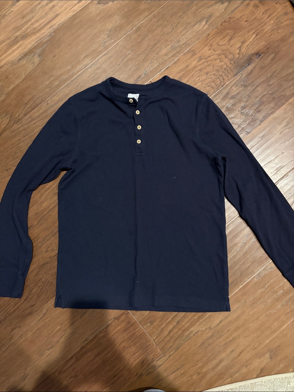 Goodfellow & Co Navy Long-Sleeve Henley Shirt with Button Placket